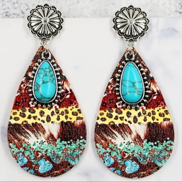 NWOT Turquoise Charms Leather Tear Drop Earrings - Picture 1 of 1